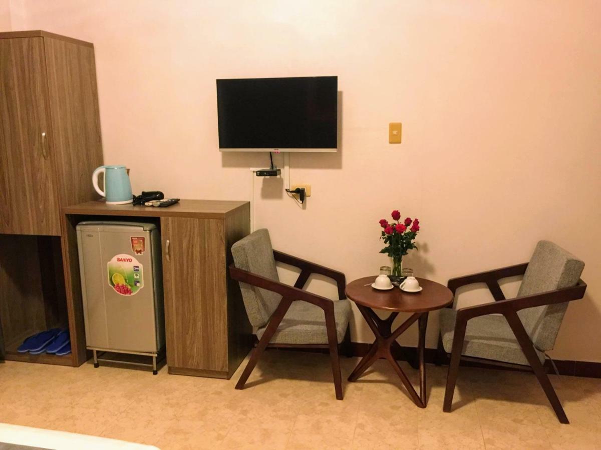 Na Nue Hotel Thành Pho Ho Chí Minh Esterno foto