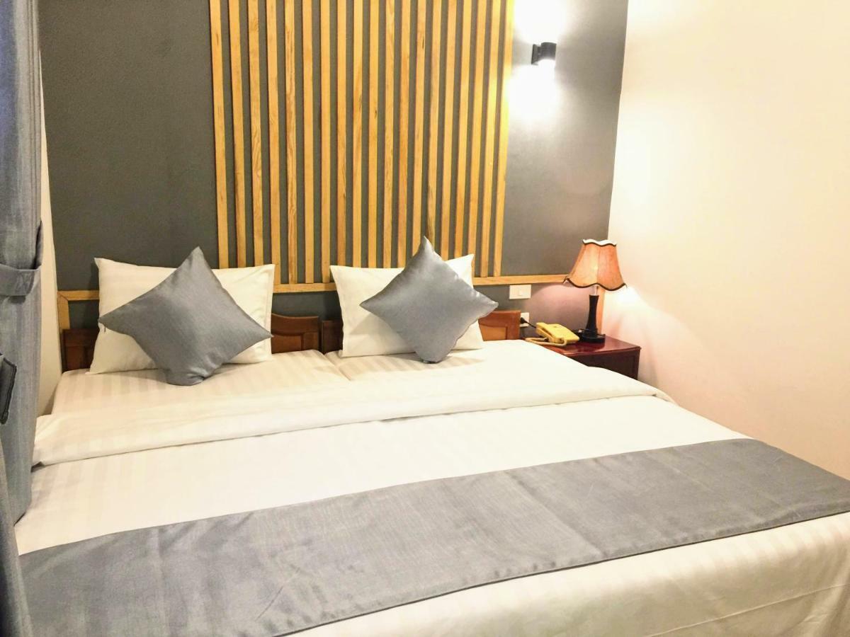 Na Nue Hotel Thành Pho Ho Chí Minh Esterno foto