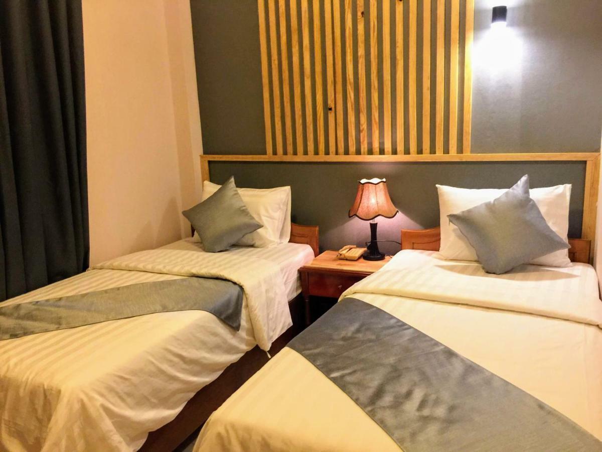 Na Nue Hotel Thành Pho Ho Chí Minh Esterno foto